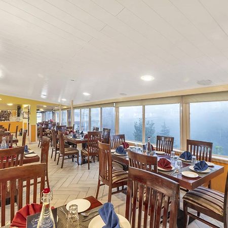 Club Mahindra Mussoorie Hotel Buitenkant foto